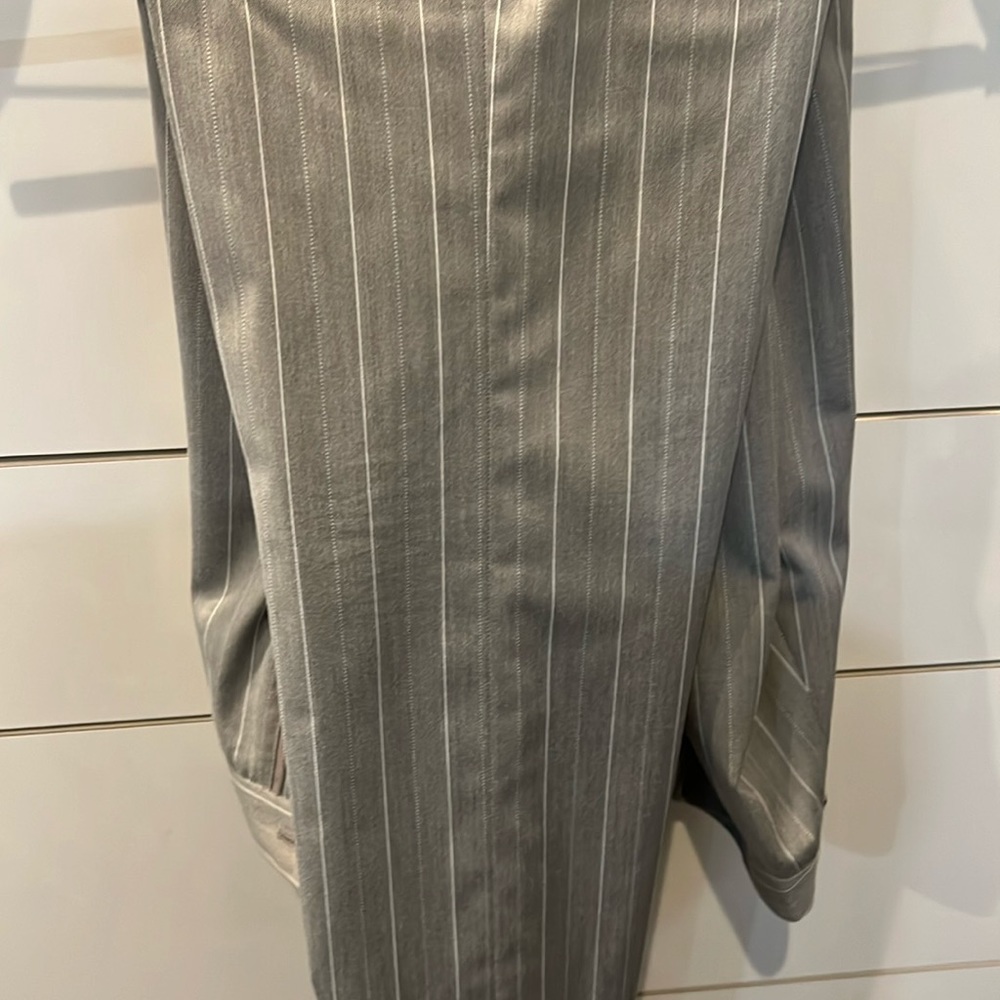 Women’s beautiful grey and white pinstriped pants to go with blazer.